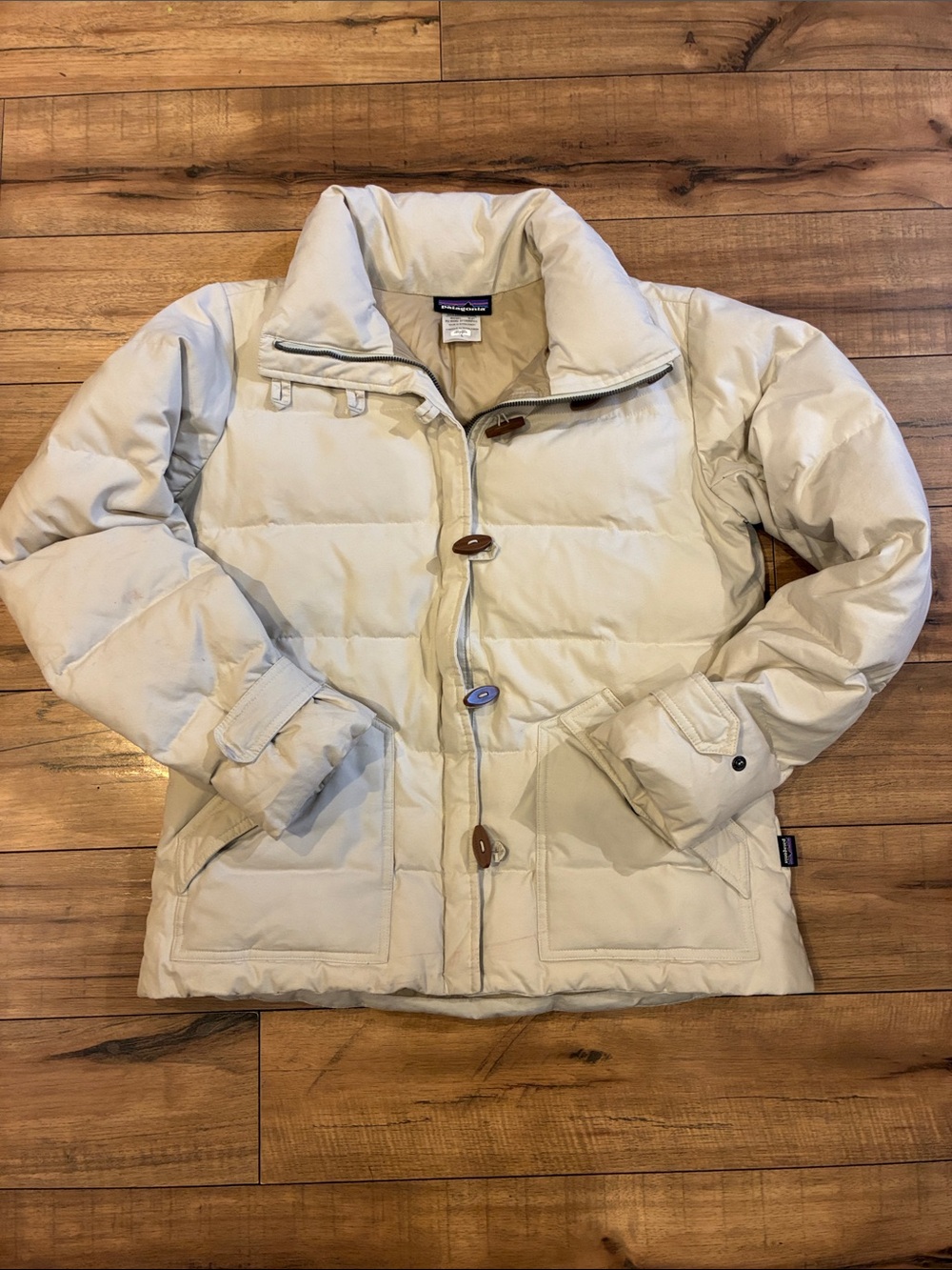 Patagonia Women's Toggle Down